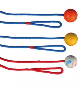 Trixie Pelota con cuerda, caucho natural, ø 5 cm,1.00 m