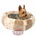 Trixie Cama Leika